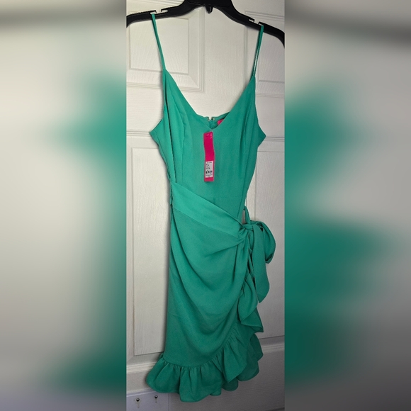 Lilly Pulitzer Alisa wrap dress - Picture 2 of 4